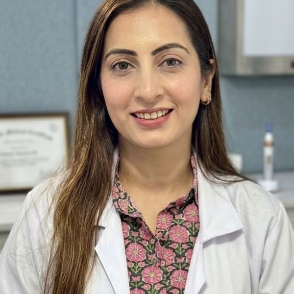 Dr. Chandni Lohana — Aesthetic Physician Belle Cosmetic Clinic Dubai